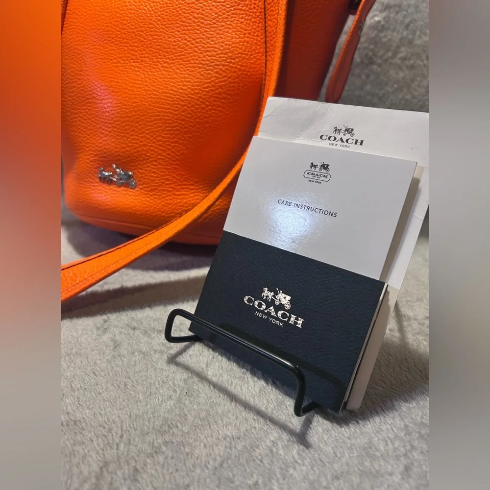 Coach x Stuart Vevers C.O.A.C.H. Neon Collection Bucket Bag - Rare - Picture 2 of 16